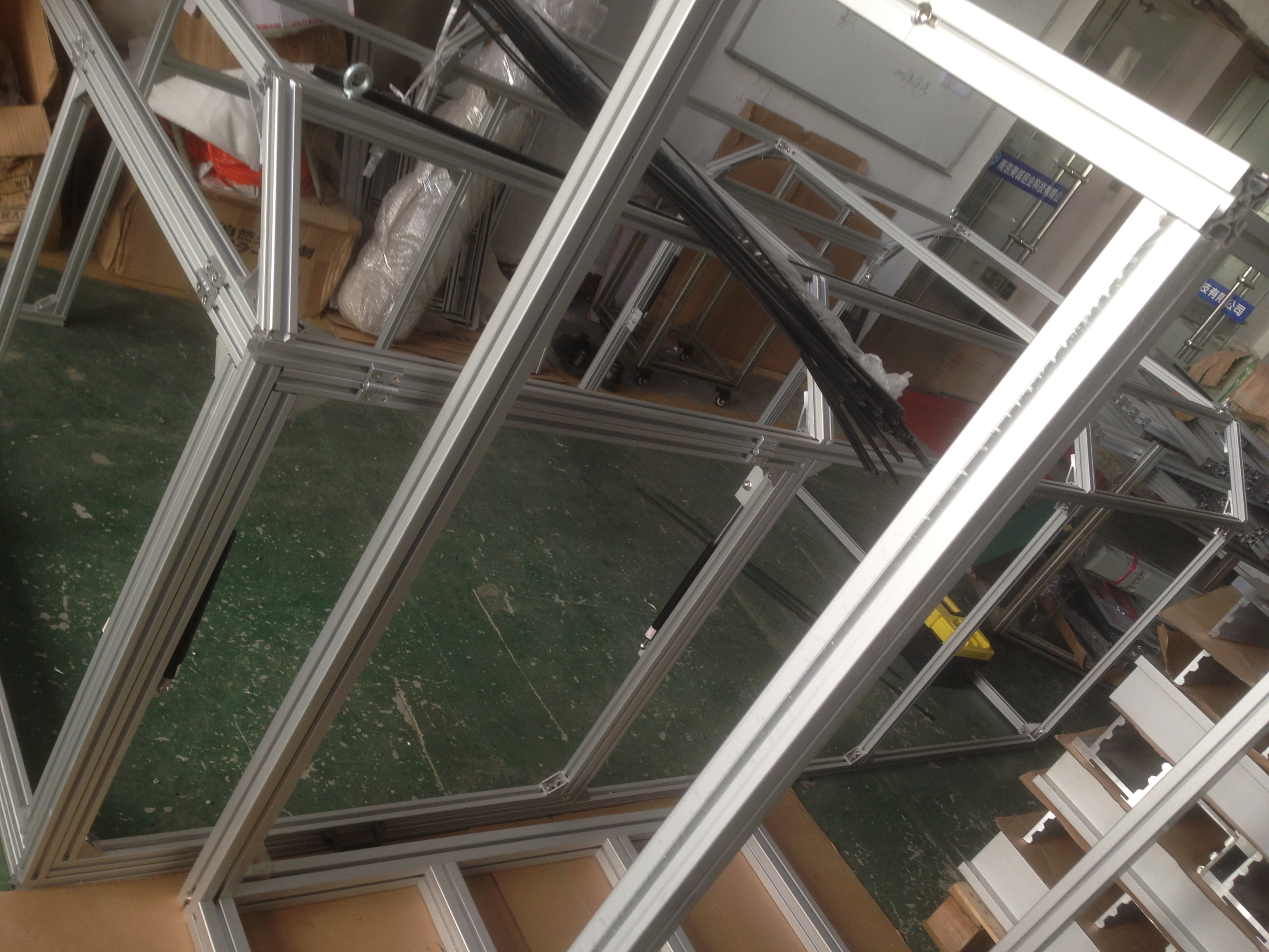 防靜電工作臺？成都工業鋁型材廠家