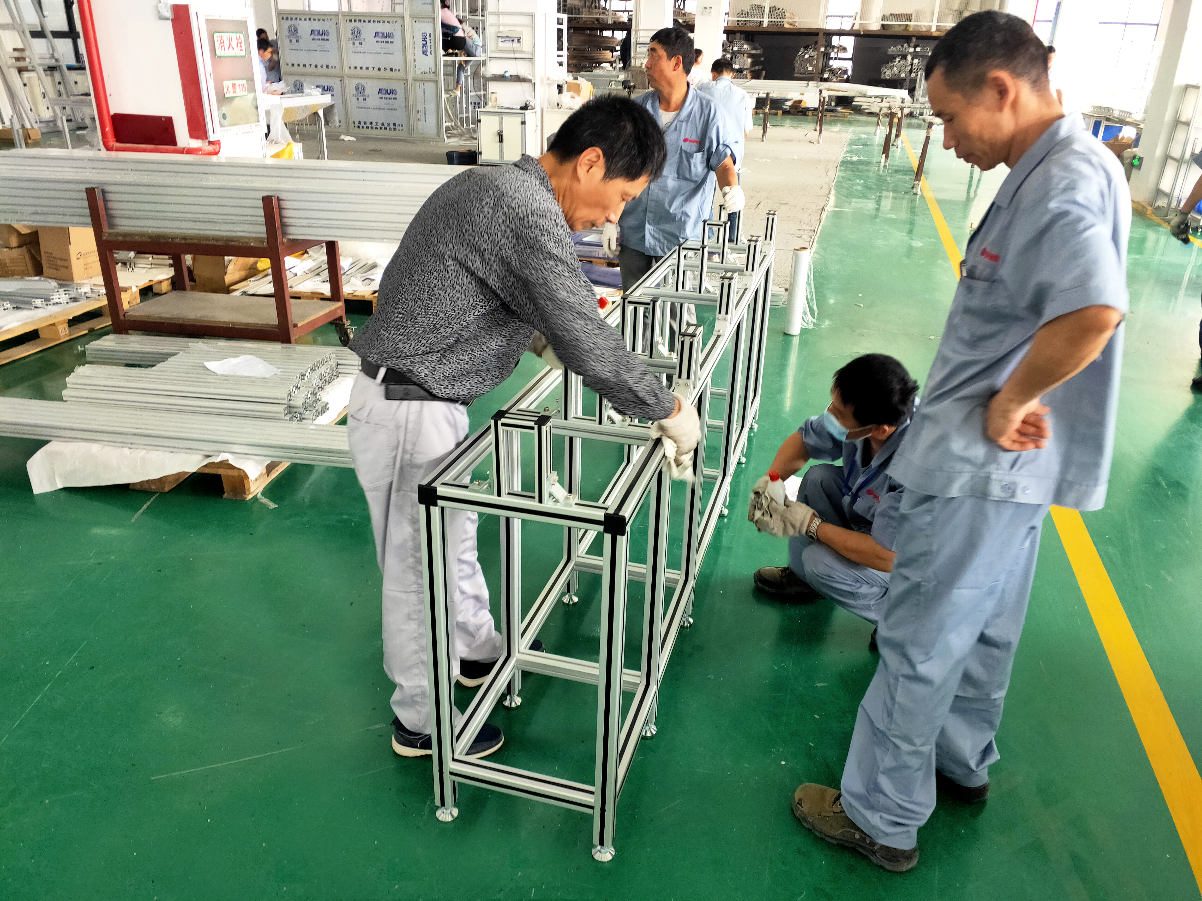 工業鋁型材圍欄，不同客戶的加工方案